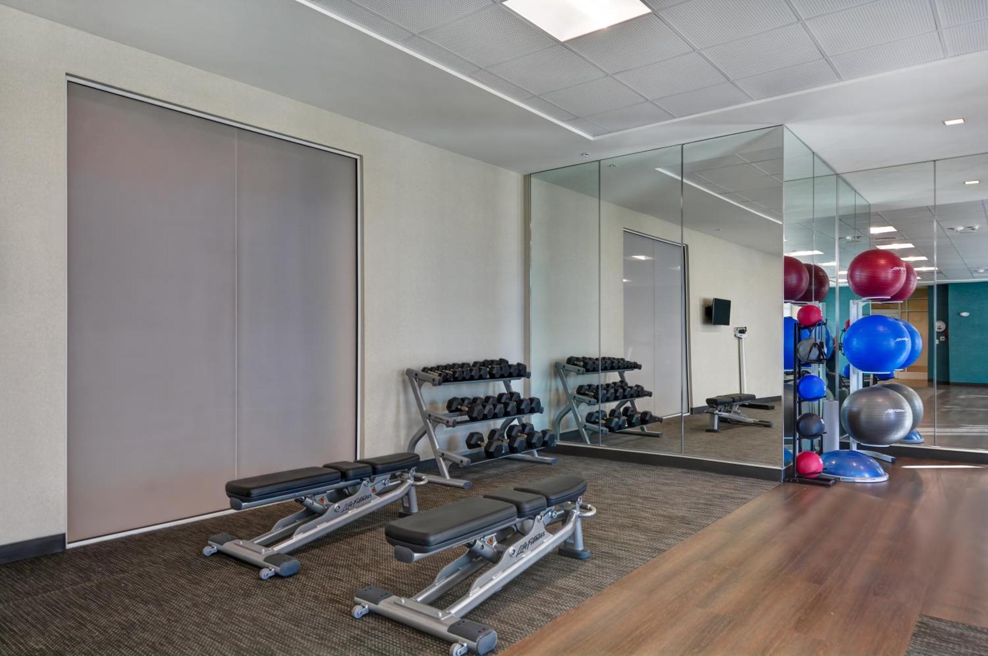Courtyard By Marriott Jackson 3* Madison